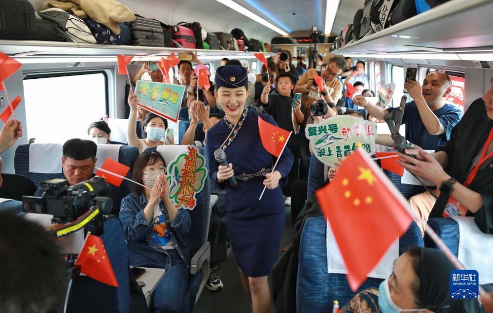 Qinghai_Tibet rail 31688299197.jpg